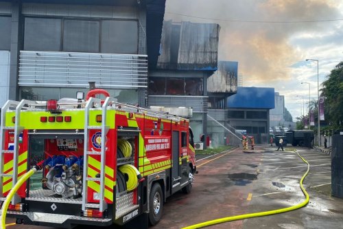 Karoseri Delima Jaya Bogor Kebakaran, Produksi Diklaim Aman