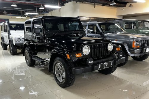 Jeep, Jeep Wrangler, Jeep Wrangler Jadul Jadi Mobil Hobi, Harga Bekasnya "Gelap"