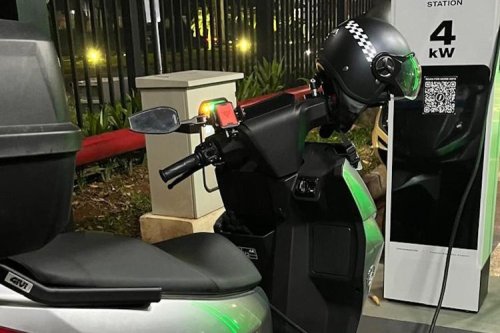 Pengalaman Pakai Motor Listrik, Ini Kata Pengguna