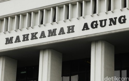 Kendaraan Mahkamah Agung Pakai Pelat Nomor Khusus