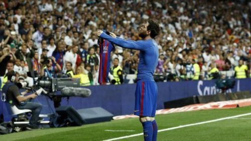 Cerita Marquez Pilih Selebrasi 'Jemur Baju' ala Messi di Hadapan Pendukung Rossi