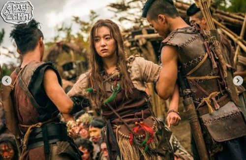 9 Drama Korea Kim Ji Won, Terbaru akan Berperan Jadi Dokter Ahli Bedah