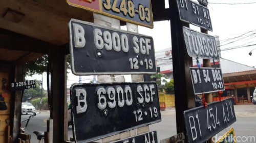 Tukang Tambal Ban Pungut Pelat Nomor Terbawa Banjir, Minta Tebusan Rp 50 Ribu