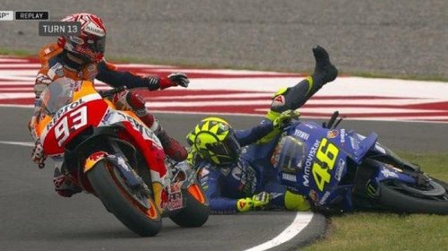Tahukah Kamu? Rossi Tak Pernah Juara Dunia Selama Ada Marquez di MotoGP
