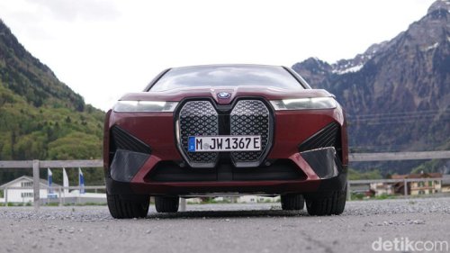 Sejarah Baru Otomotif Eropa: Penjualan Mobil Listrik Salip Mobil Bensin