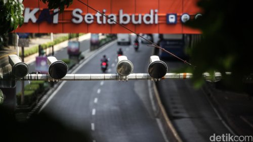 Pelanggar Lalu Lintas Bakal Dipelototi 5.000 Kamera ETLE!