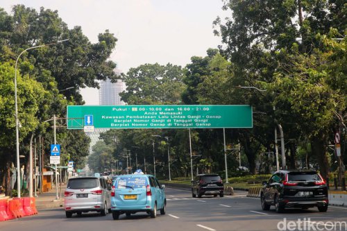 Besok Hari Bebas Ganjil Genap, Pelat Nomor Berapa pun Boleh Lewat