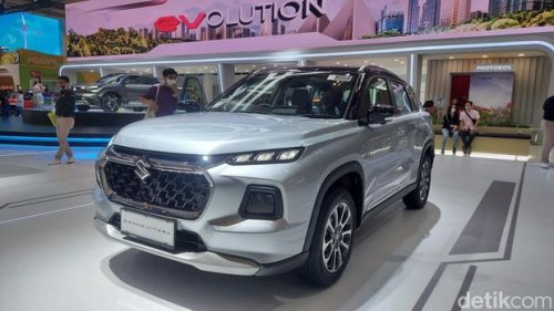 Penjualan Mobil di Indonesia Masih Ambruk!