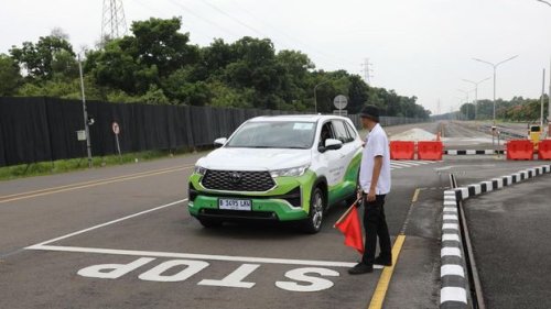 Toyota Kembangkan Teknologi Ubah Sampah Jadi Bahan Bakar Kendaraan