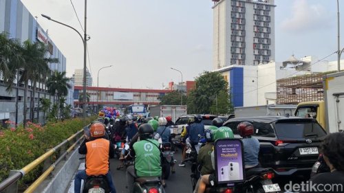 Jalan Salemba Tengah Uji Coba Sistem One Way, Ini Rekayasa Lalu Lintasnya