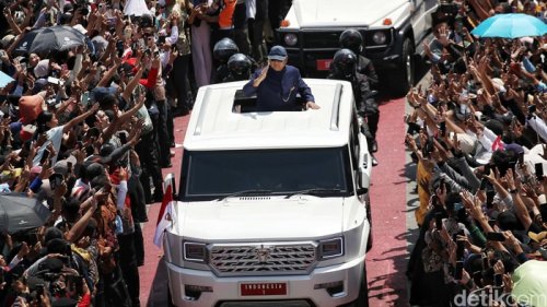 Ternyata Sunroof di Mobil Maung Prabowo Dibikin Dadakan