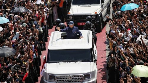 Jawaban Pindad soal Prabowo Minta Desain Mobil Khusus Presiden Sapa Rakyat