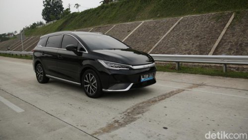 Kata BYD Diduga M6 PHEV Lagi Diuji di Jalanan Indonesia