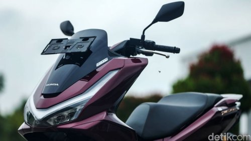 Honda Luncurkan Motor Sport Touring Bertampang PCX