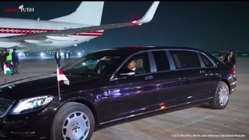 Prabowo, Di RI Pakai Maung, di Luar Negeri Prabowo Sering Pakai Mobil Mewah Ini