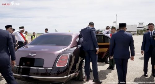 Prabowo, Di RI Pakai Maung, di Luar Negeri Prabowo Sering Pakai Mobil Mewah Ini