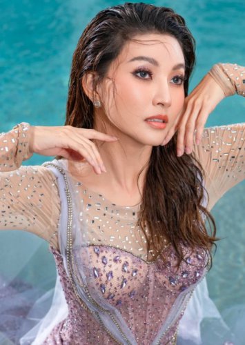 Most Popular Sepekan: Gaya Sarwendah Pemotretan di Kolam Renang Jadi Sorotan