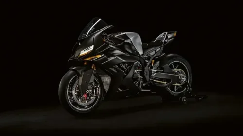 BMW Perkenalkan Concept RR, Moge Radikal Berpenampilan Gahar