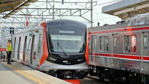 Dikeluhkan Nafa Urbach Macet, Begini Cara Naik Transum dari Bintaro ke Senayan