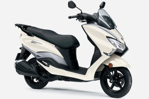 Suzuki Burgman Street 125 EX Disegarkan, Jadi Bernuansa Sporty