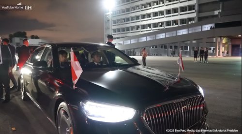 Tunggangan Mewah Prabowo di Singapura