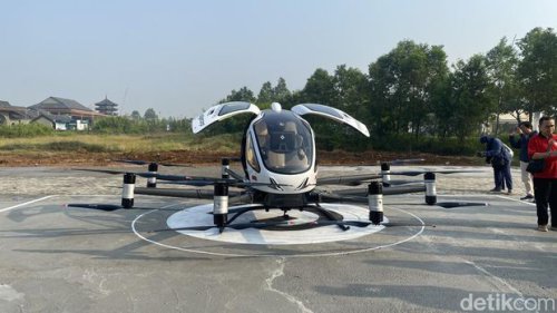 Taksi Terbang Mengudara di RI, Raffi Ahmad dan Rudy Salim Jadi Penumpang