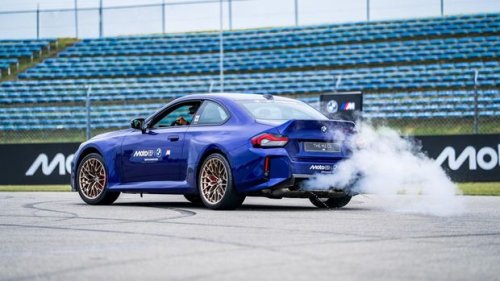 BMW, MotoGP, Ini Mobil Mewah yang Disiapkan BMW Buat 'Raja Kualifikasi' MotoGP 2025