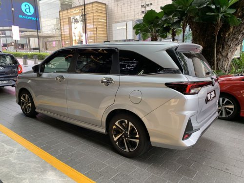 Wujud Depan-Belakang Mirip Daihatsu Xenia, tapi Kok Logonya Beda?