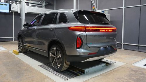 Mobil Listrik Polytron Mulai Dirakit di Purwakarta, Kapasitas 30 Ribu Per Tahun