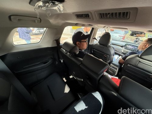 Mitsubishi, Mitsubishi Destinator, Mitsubishi Destinator: SUV 7-Seater yang Siap Jadi Favorit Keluarga Indonesia