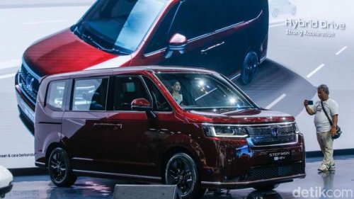 Honda, Harga Rp 629 Juta, Honda StepWGN Ditargetkan Laku 2 Ribu Unit Setahun