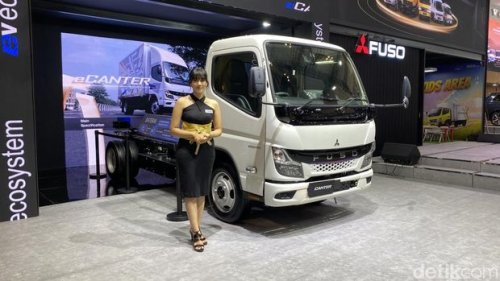 Mitsubishi Fuso di GIIAS 2025: Fighter X Terbaru-Canter buat Ngecas Baterai Truk