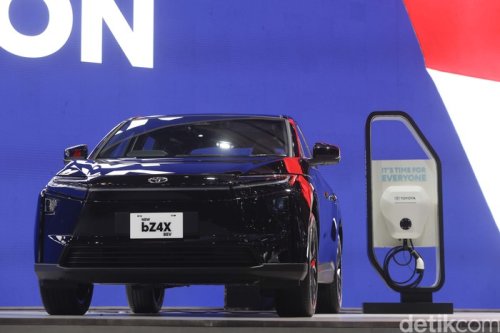 TKDN Mobil Listrik Toyota bZ4X Produksi Lokal Muncul, Harga Lebih Murah?