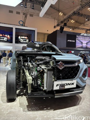 Suara Konsumen Suzuki di GIIAS 2025: Beli Mobil Baru Jaringan Servis Jadi Syarat Utama