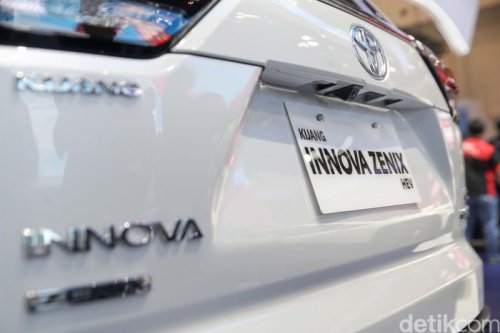 Pajak Kijang Innova Zenix Tahun 2026