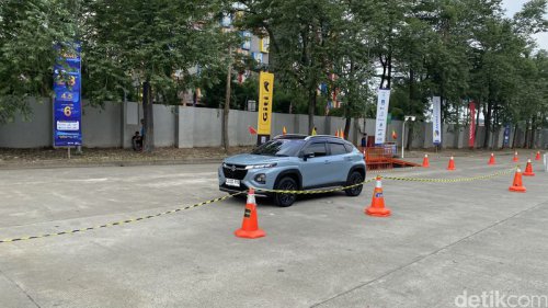 Suzuki , Suzuki Fronx, Tes Suzuki Fronx di GIIAS 2025: Rasakan Performa dan Kenyamanannya