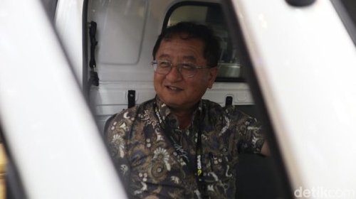Suzuki , Kata Bos Suzuki soal Fenomena 'Rohana-Rojali' di Pameran Otomotif