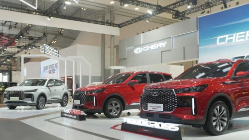 Pemesanan Chery Naik Dua Kali Lipat di GIIAS 2025, Mobil Hybrid Paling Diburu