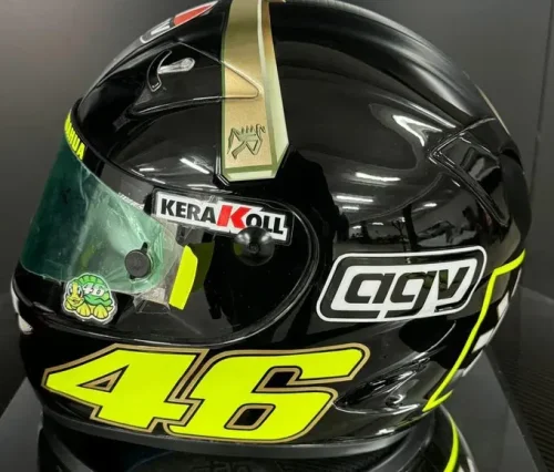 Helm Legendaris Valentino Rossi Dilelang, Buka Harga Rp 95 Juta
