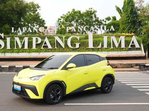 BYD Atto 1 Jadi Mobil Pertama? Fitur-fiturnya Emang Sesuai Banget