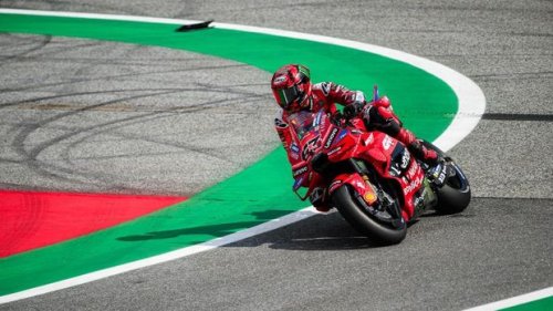 MotoGP, Yamaha, Marquez, Kualifikasi MotoGP Catalunya: Yamaha 'Ngamuk', Quartararo Ungguli Marquez!