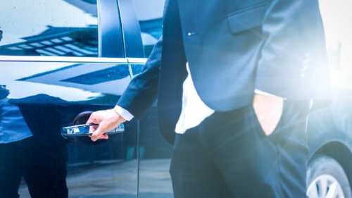 Sewa Mobil Operasional Jadi Solusi Efisiensi Armada Perusahaan