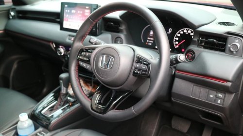 Honda, Honda HR-V, Jangan Kaget Masih Banyak Tombol Fisik di Honda HR-V Hybrid, Ini Sebabnya