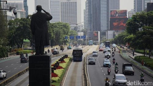 WFH 1 Hari Sepekan buat Hemat BBM Dinilai Tepat, tapi...