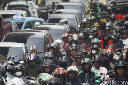 Punya 1 Mobil dan 1 Motor Apakah Kena Pajak Progresif? Begini Penjelasannya