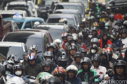 Punya 1 Mobil dan 1 Motor Apakah Kena Pajak Progresif? Begini Penjelasannya