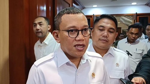Isi Garasi Abdul Kadir Karding yang Dicopot dari Menteri P2MI: Ada Motor Langka