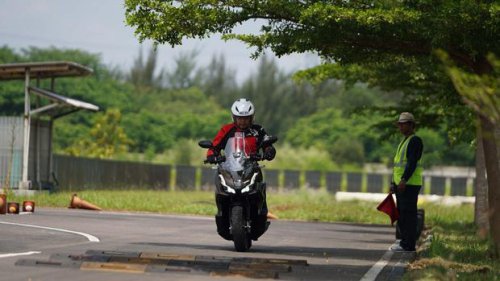 Mencicipi Singkat New Honda ADV 160, Layak Buat Naik Level?