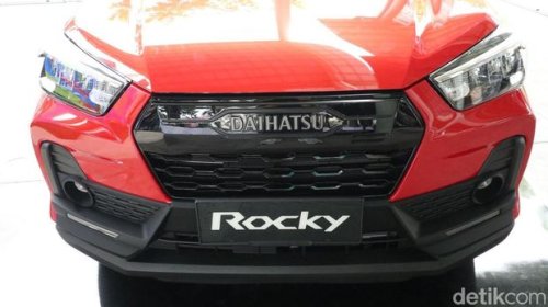 Daihatsu Rocky, Daihatsu, Daihatsu Rocky Terbaru Dijual Rp 228 Jutaan, Apa Saja yang Beda?