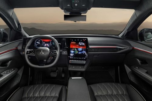 Mitsubishi, Mitsubishi Eclipse Cross, Mitsubishi Eclipse Cross Lahir Kembali, Kini Jadi Mobil Listrik Murni